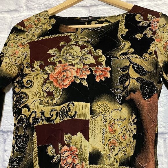 BRITTANY Black 3/4 Sleeve Floral and Ribbed Detailed Top Size Unknown - Picture 4 of 8